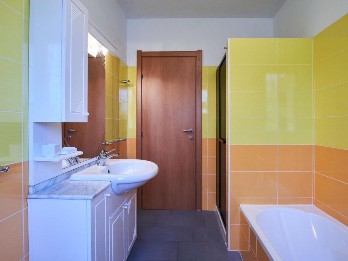 Apartment Aurora - Dma330 By Interhome Vercana Екстер'єр фото